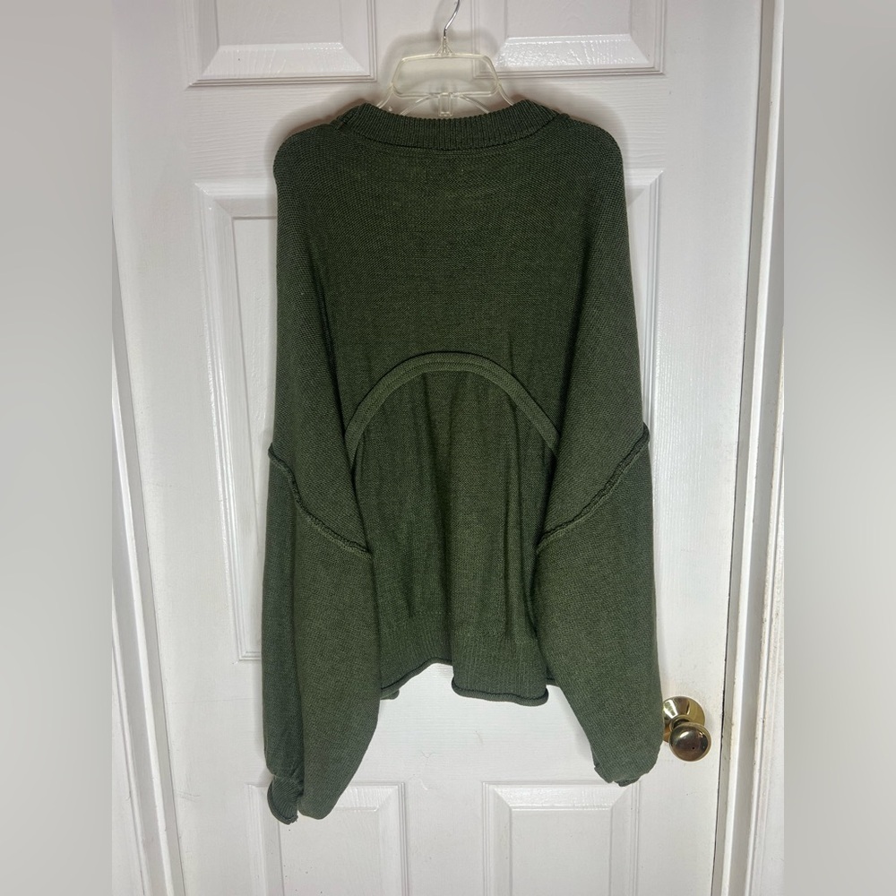 POL Eternal Bliss Women’s Oversized Green Sweater large Puff Sleeve Cropped - Picture 7 of 10